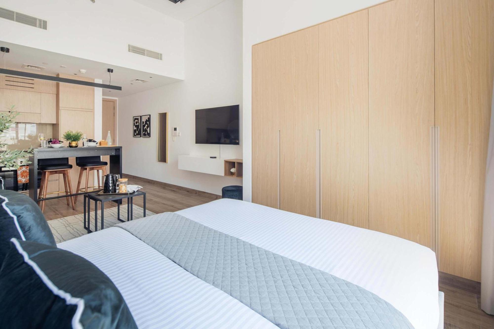 Frank Porter - Oakley Square Residences Dubai